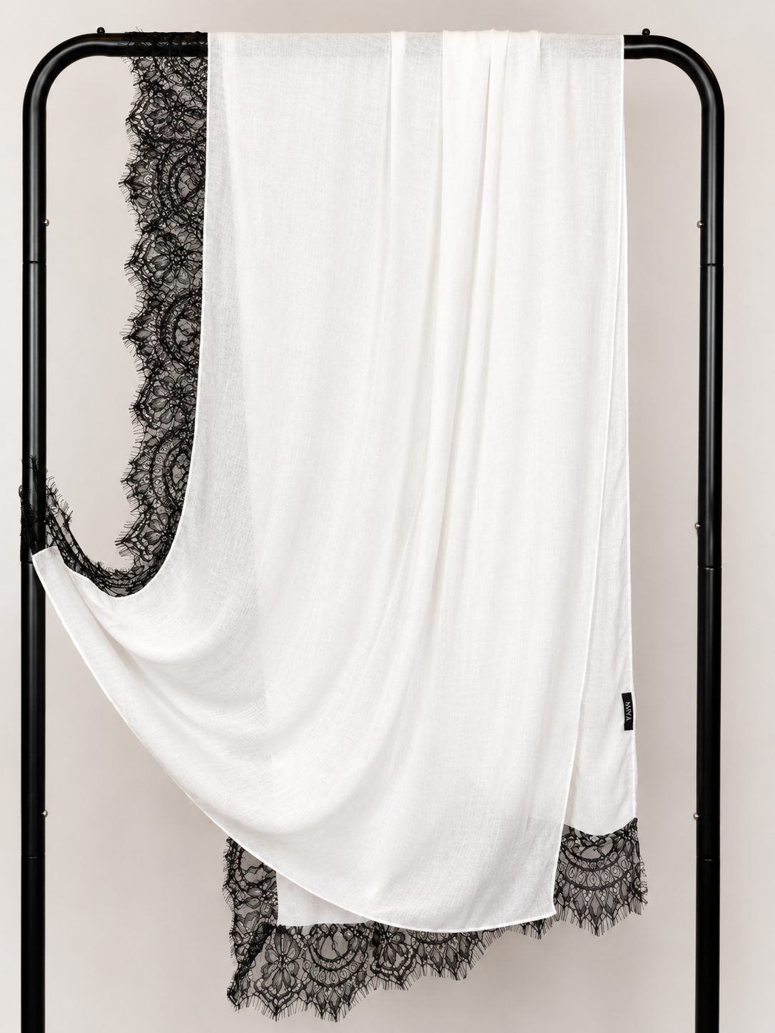 Luna Lace